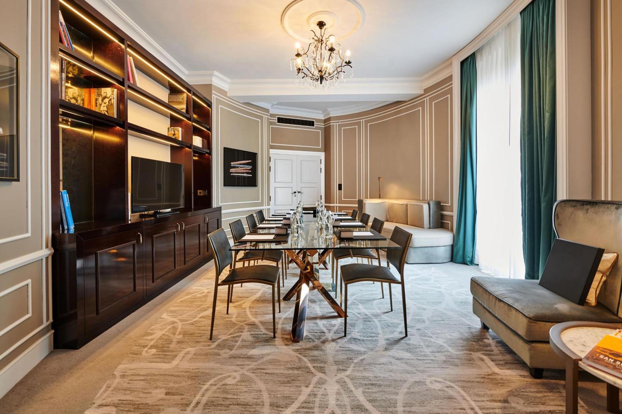 Hotel Maria Cristina, A Luxury Collection Hotel, San Sebastián Exterior photo