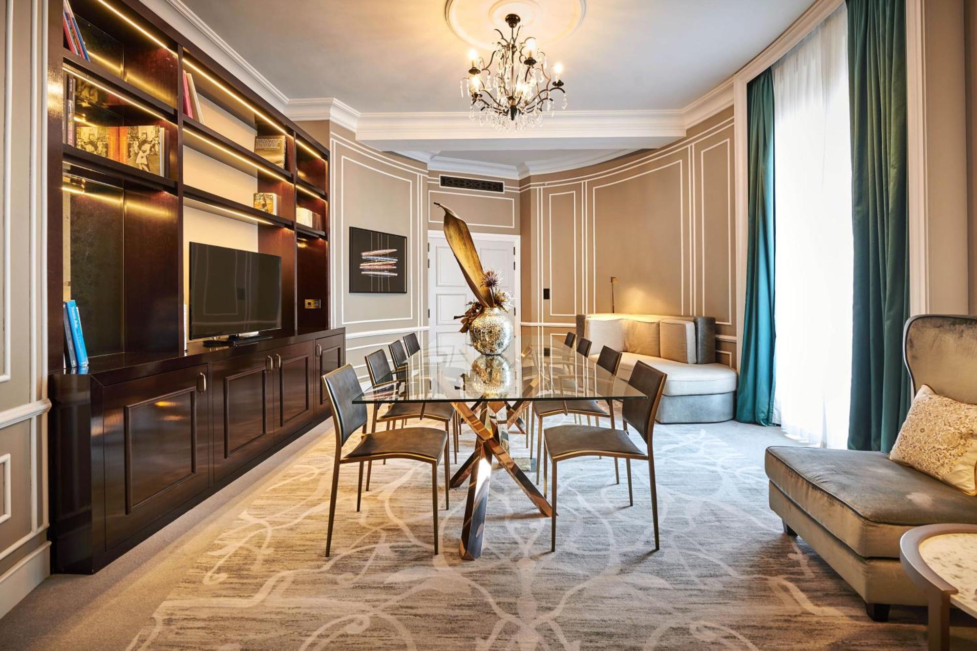 Hotel Maria Cristina, A Luxury Collection Hotel, San Sebastián Exterior photo